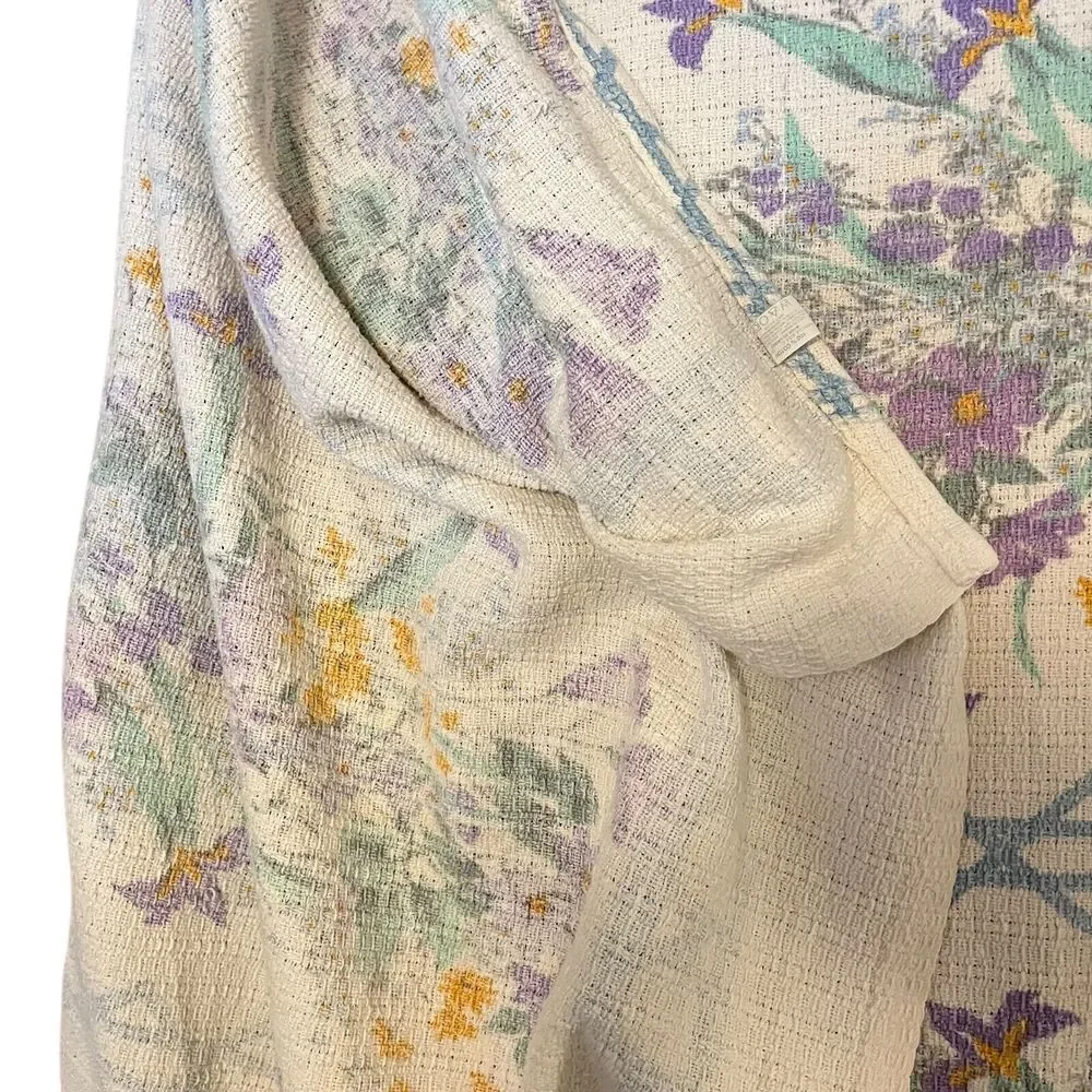 Vintage USA Made 100% Cotton Floral 94